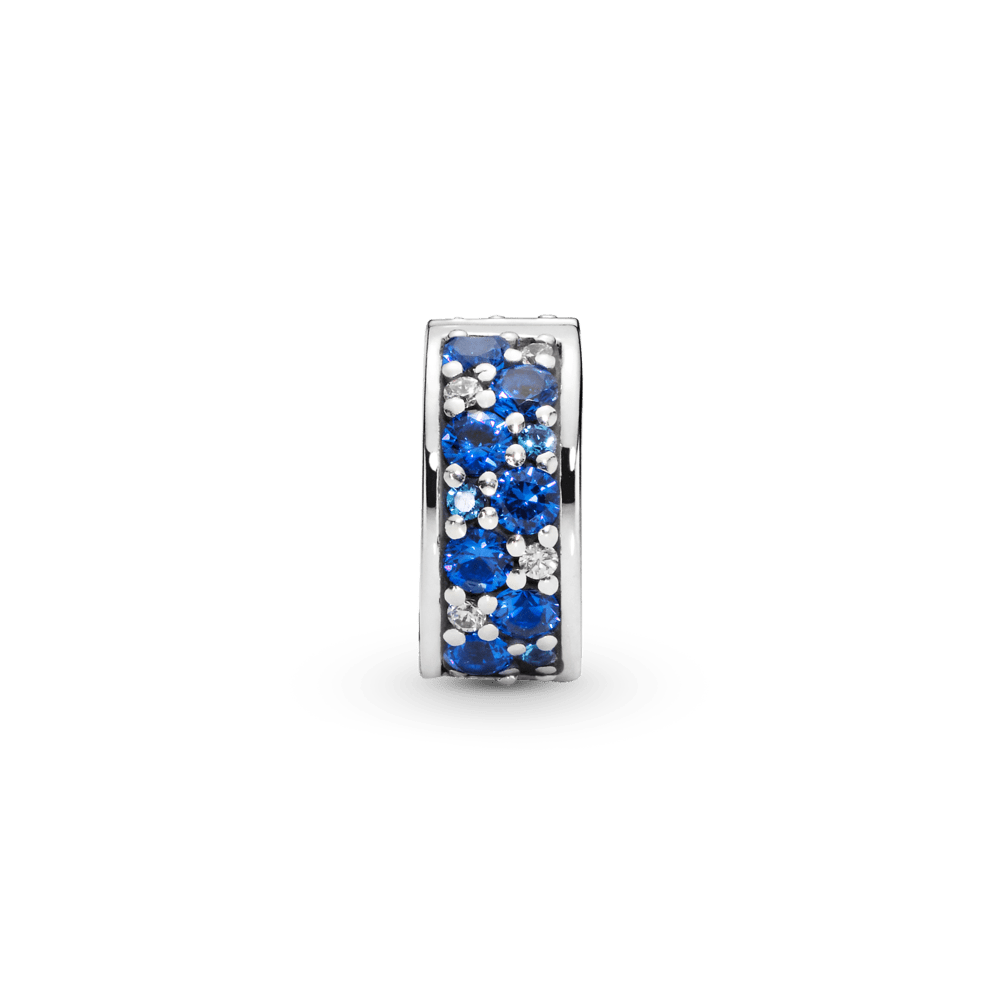 Zila Pave amulets