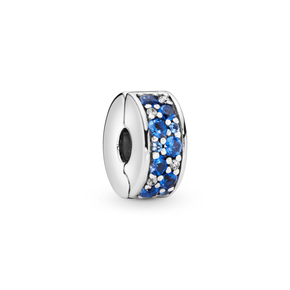 Zila Pave amulets
