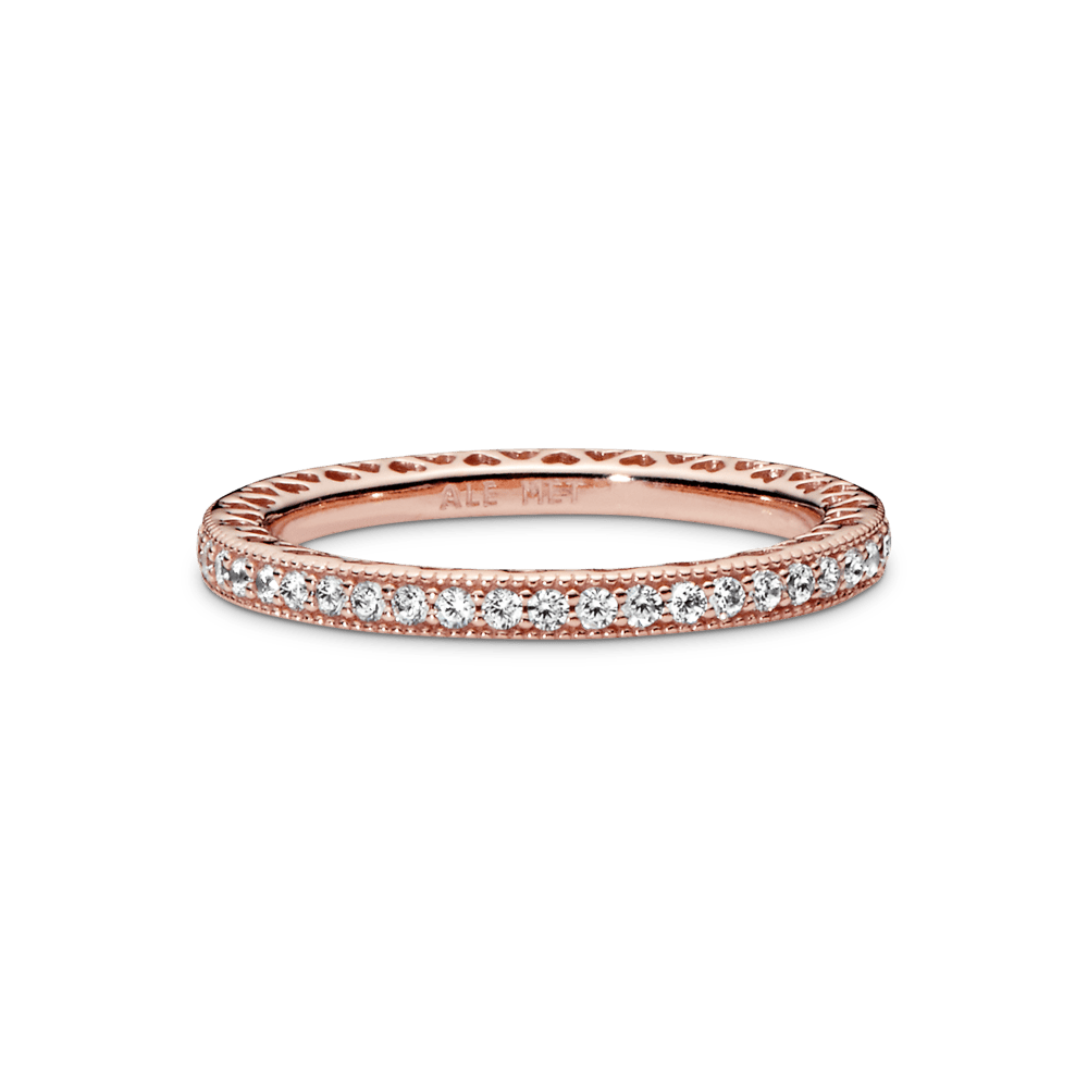 Gredzens ar sirds elementiem