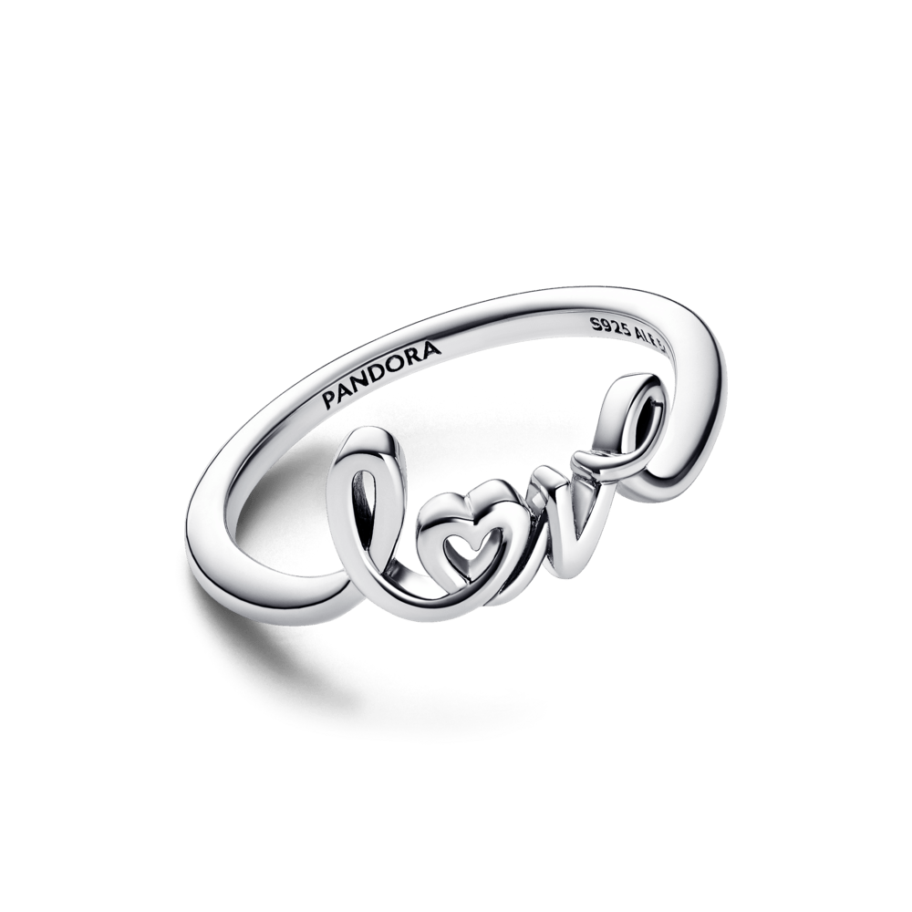 Ar roku rakstītas mīlestības gredzens