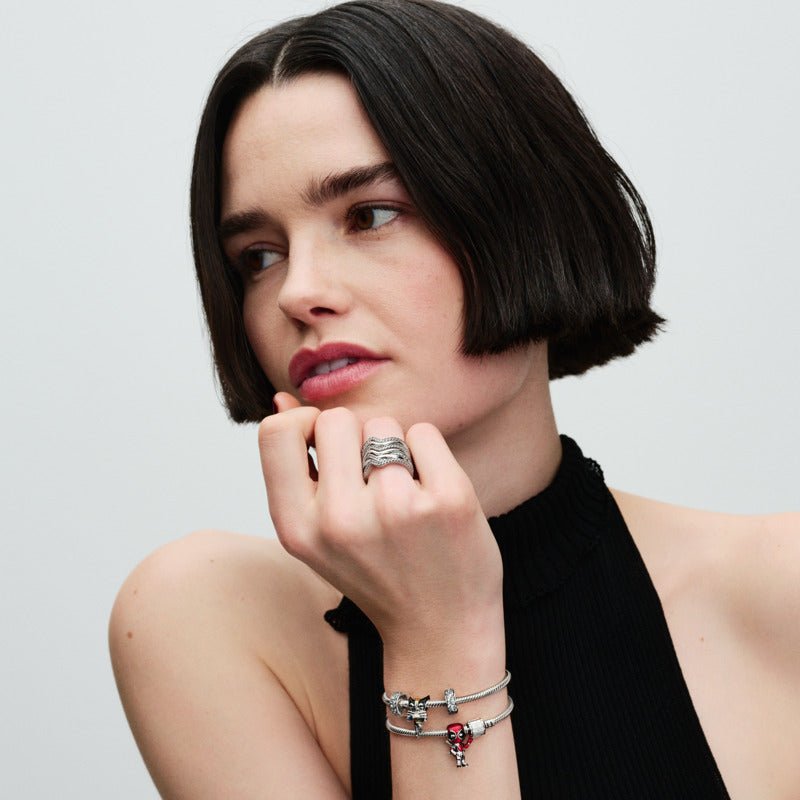 Mirdzošs savienotais viļņveida gredzens