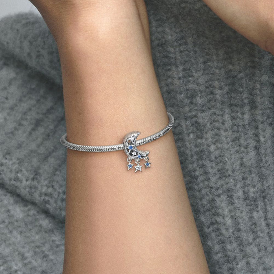 Zvaigžņu un pusmēness amulets